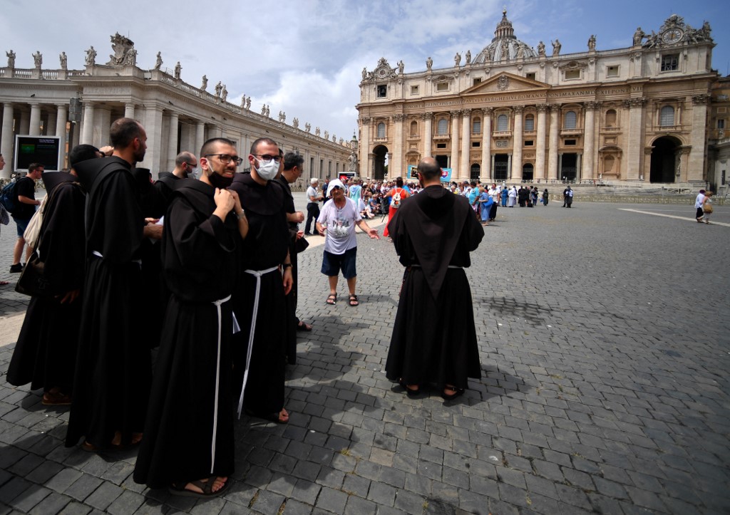 El Vaticano ha realizado una investigación a algunos funcionarios cardenales. (AFP)