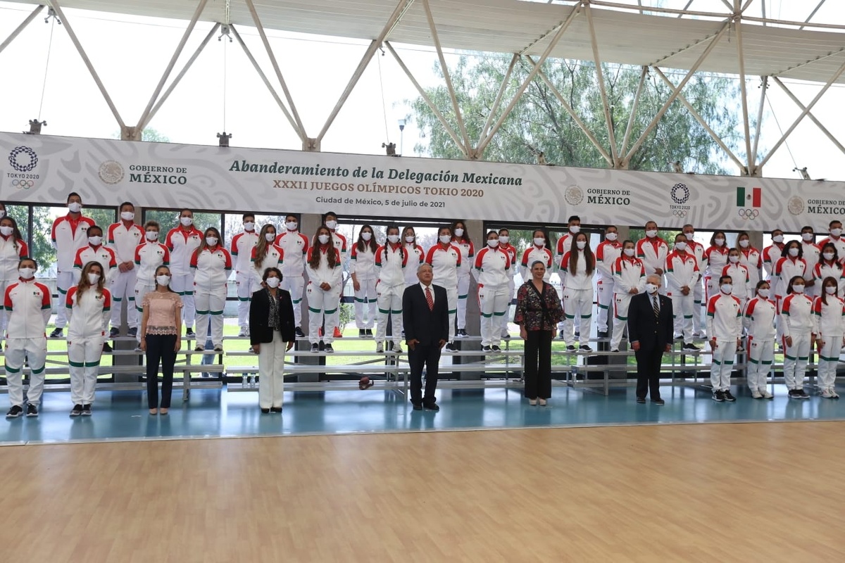 AMLO en el abanderamiento de la delegación mexicana que irá a Tokio 2020 (Javier Ríos)