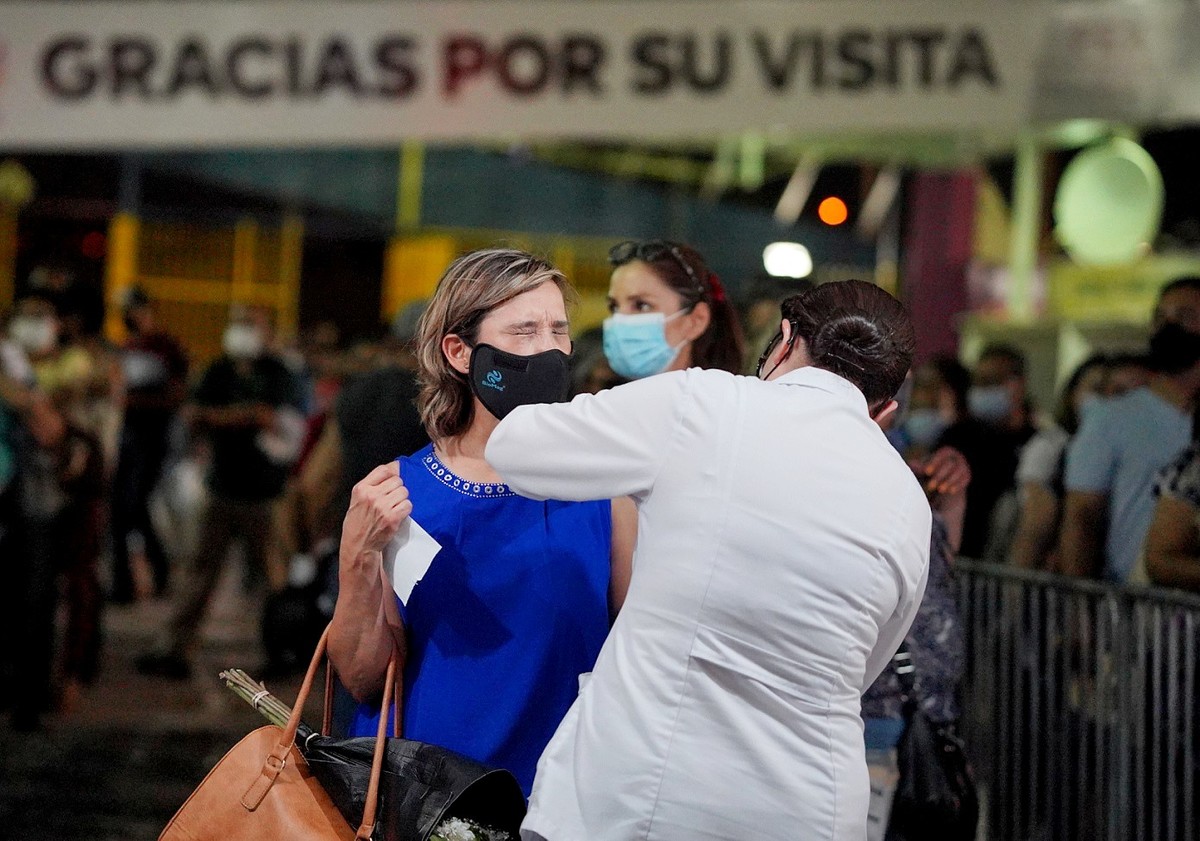 La pandemia de covid-19 ha dejado más de 233 mil muertos en México. (Reuters)