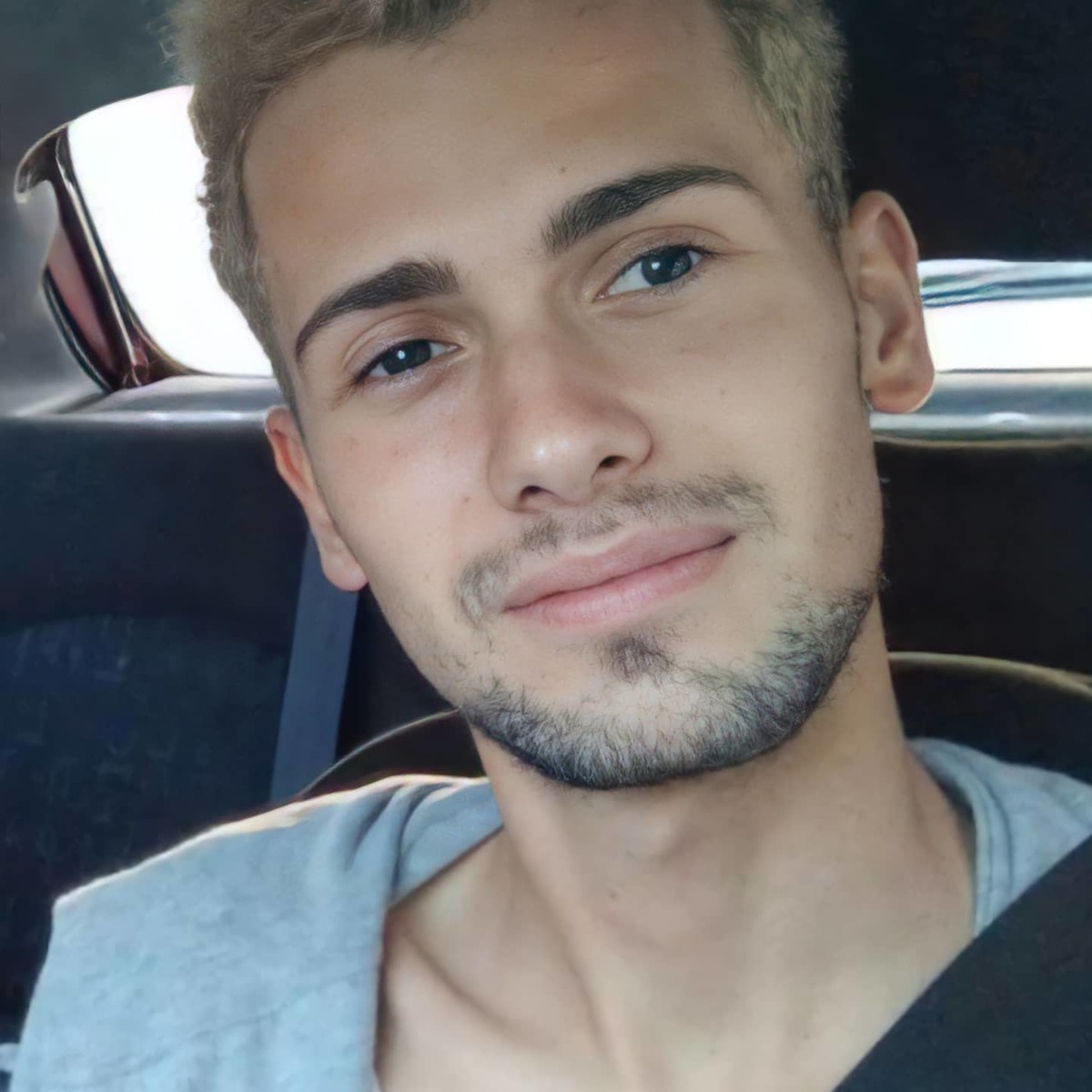 Samuel Luiz fue el joven asesinado mientras salía de de un centro nocturno. (Especial)