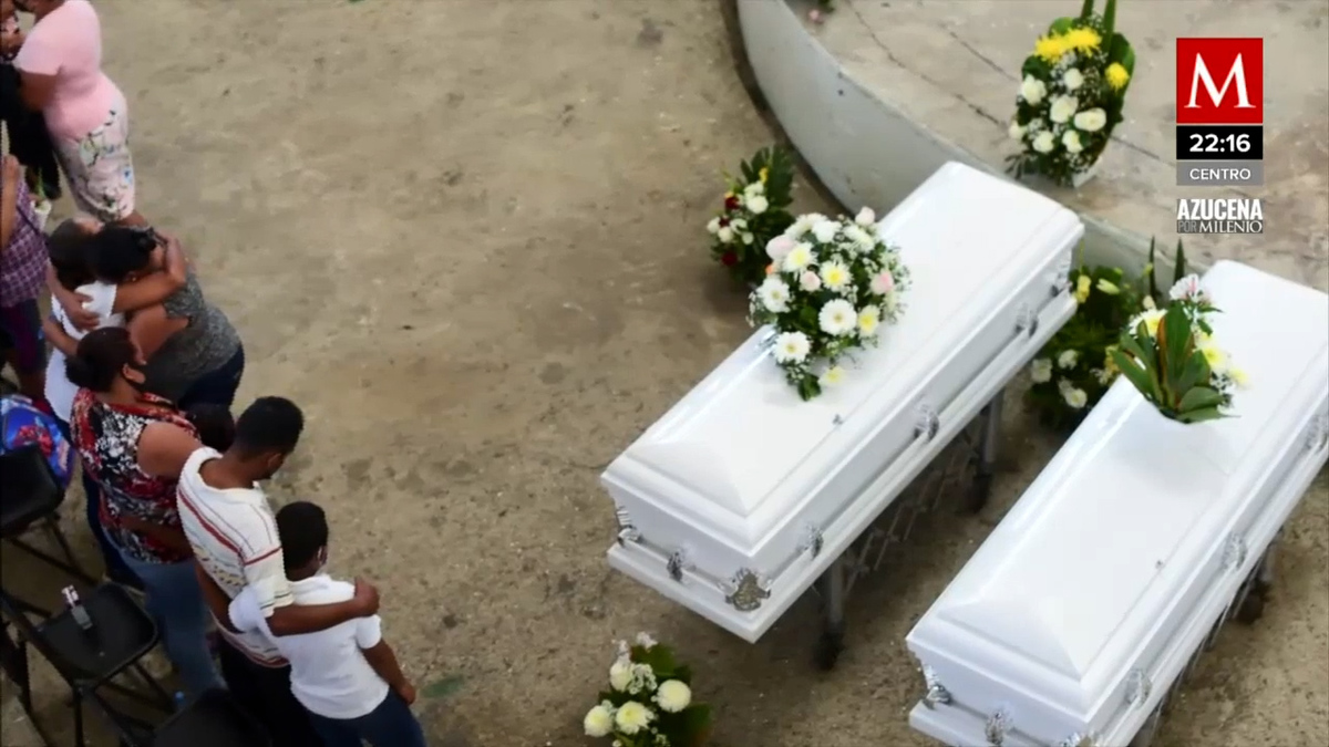 Sepultan a menores que murieron en fuego cruzado en Veracruz