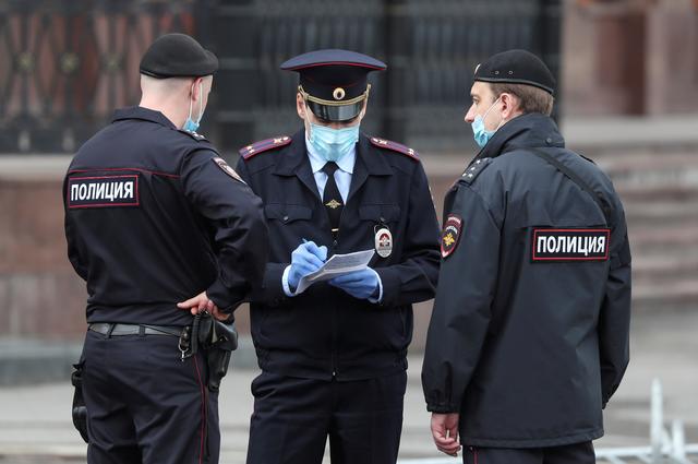 Las autoridades de Rusia informaron que Mart Lätte recibió los documentos de un ciudadano. | Archivo, Reuters
