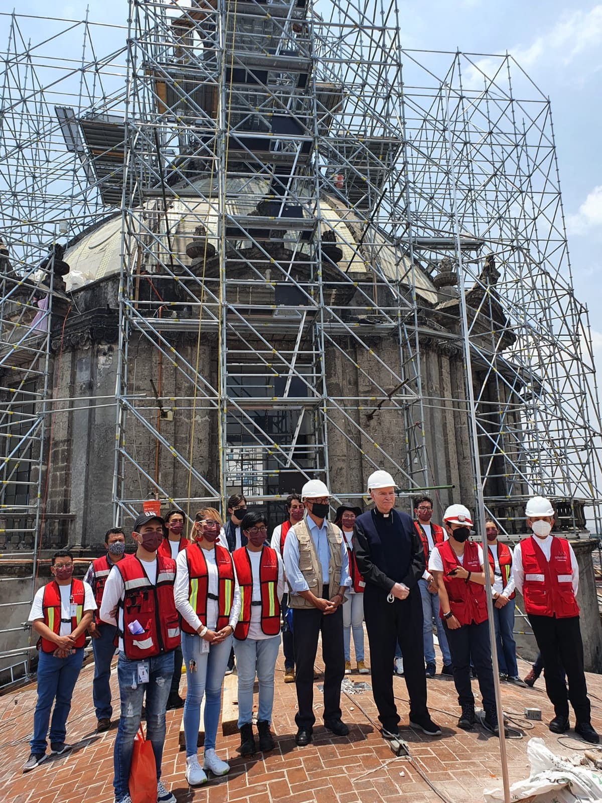 El cardenal Aguiar Retes visitó la obra | Especial