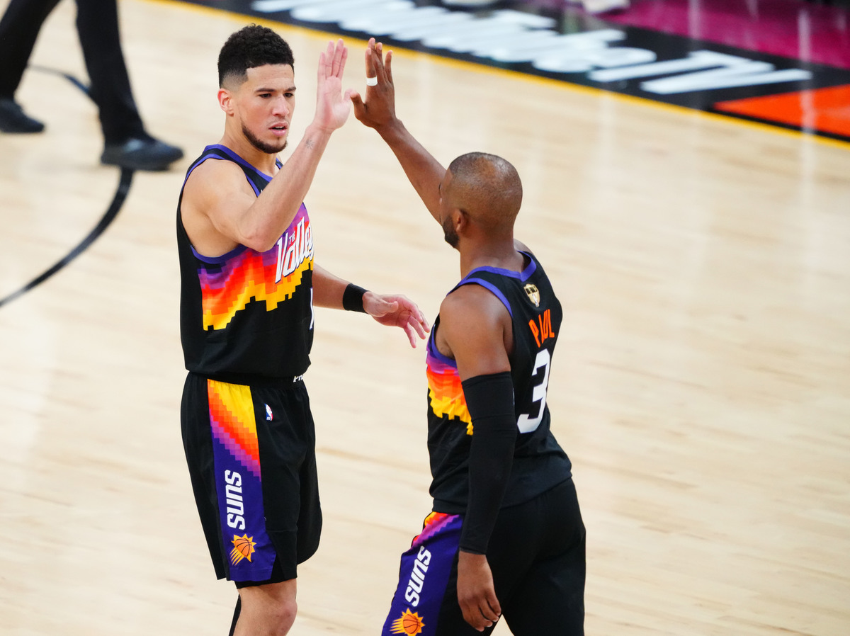 Suns de Phoenix pegan primero en las Finales de la NBA (Reuters)