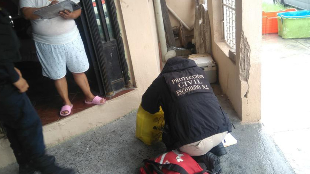 Abandonan cuerpo de bebé recién nacida dentro de bolsa en Escobedo