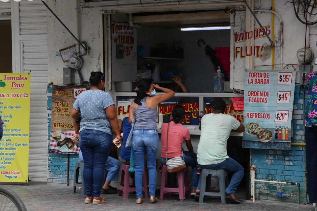 Actividad comercial en Tampico durante la pandemia. (Yazmín Sánchez)