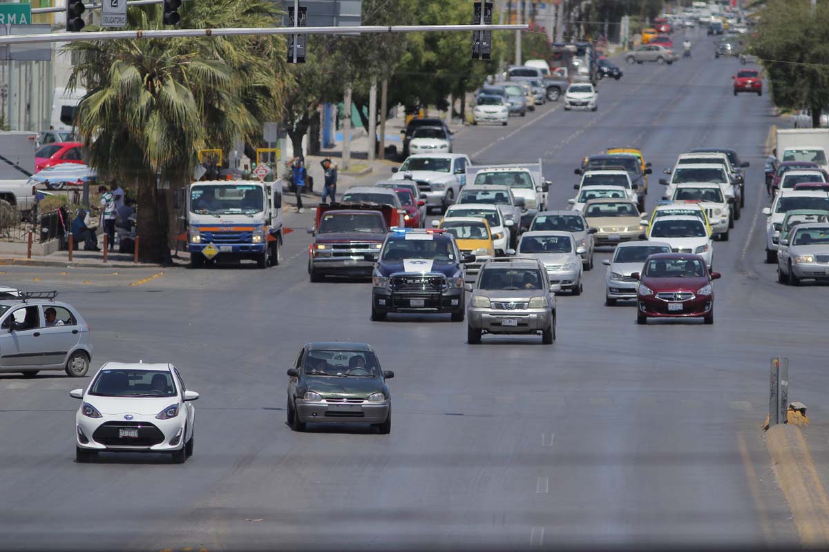 Para el año 2030 habrá 491 vehículos en las calles por cada mil habitantes. | Archivo