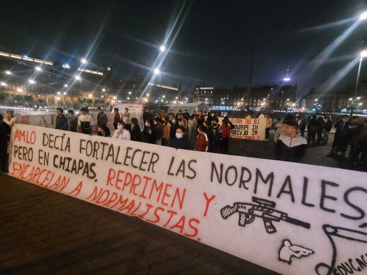 Normalistas de Chiapas denuncian incompetencia por parte del Gobierno
