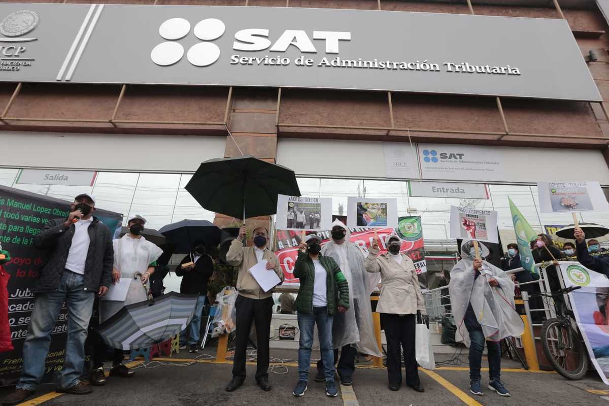 Suman al menos 4 mil 500 personas que se ven afectadas ante esta situación, señalaron. | Tania Contreras