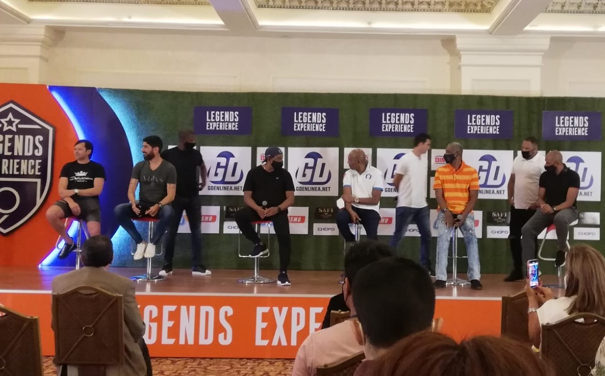 Leyendas de América y Tigres se enfrentarán en partido amistoso (José Elgueta)