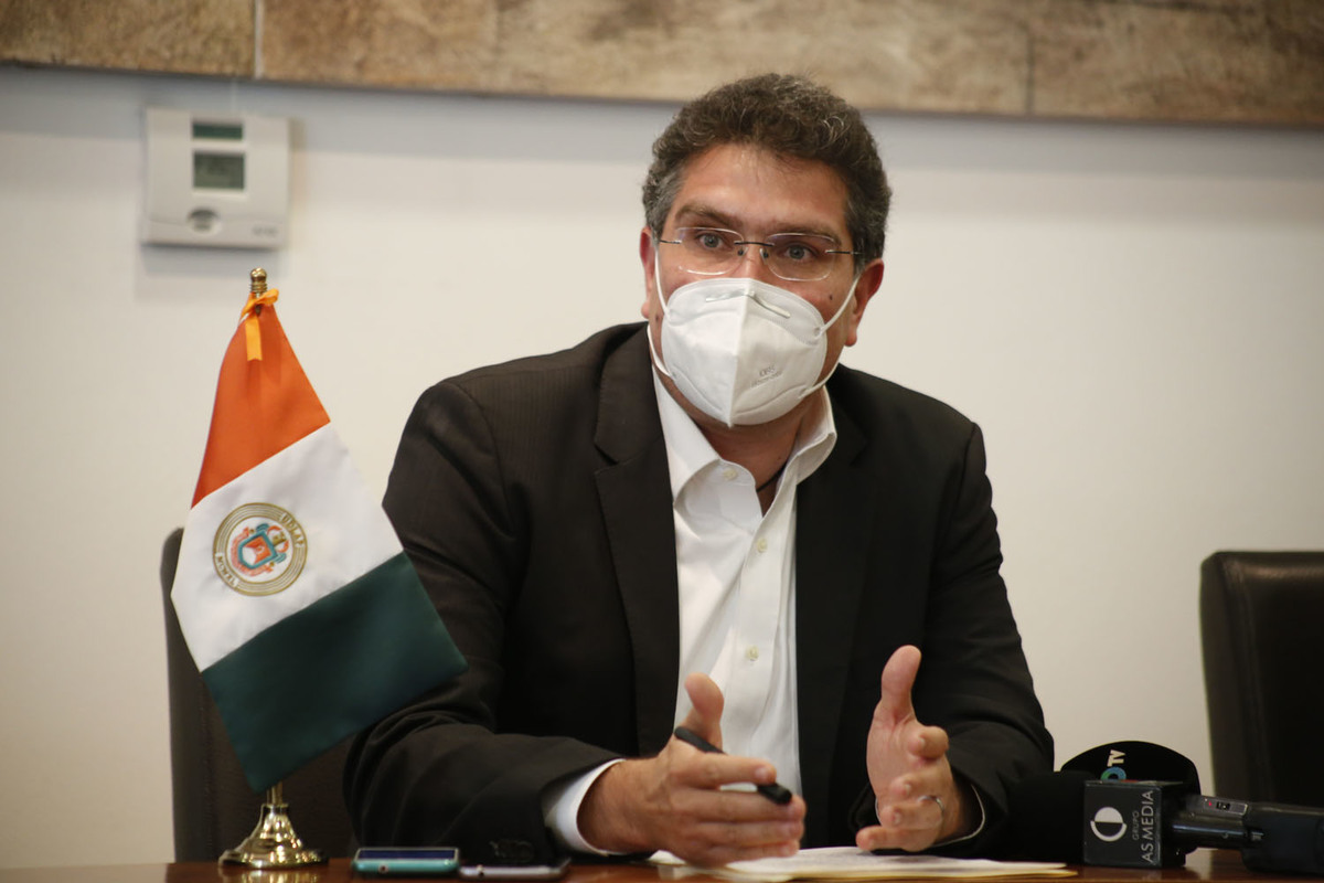 Armando Ríos Piter. (Andrés Lobato)
