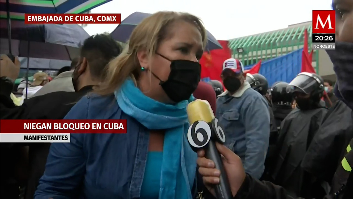 Manifestantes chocan en embajada de Cuba en México