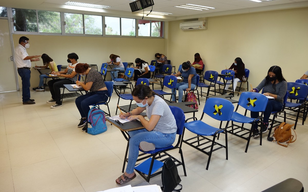 Examen de ingreso para la Universidad Autónoma de Tamaulipas. (Cortesía)