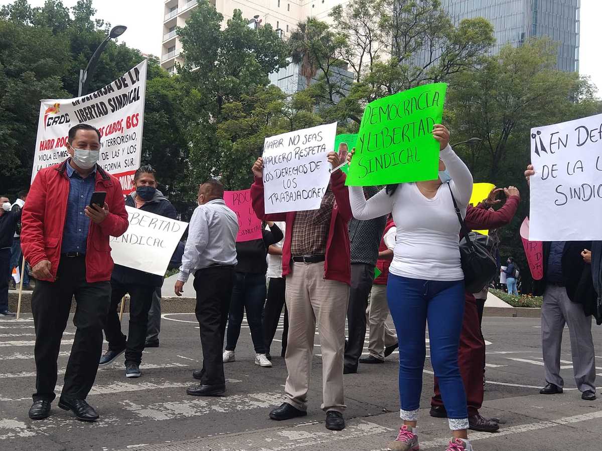 La protesta se encuentra en Paseo de la Reforma