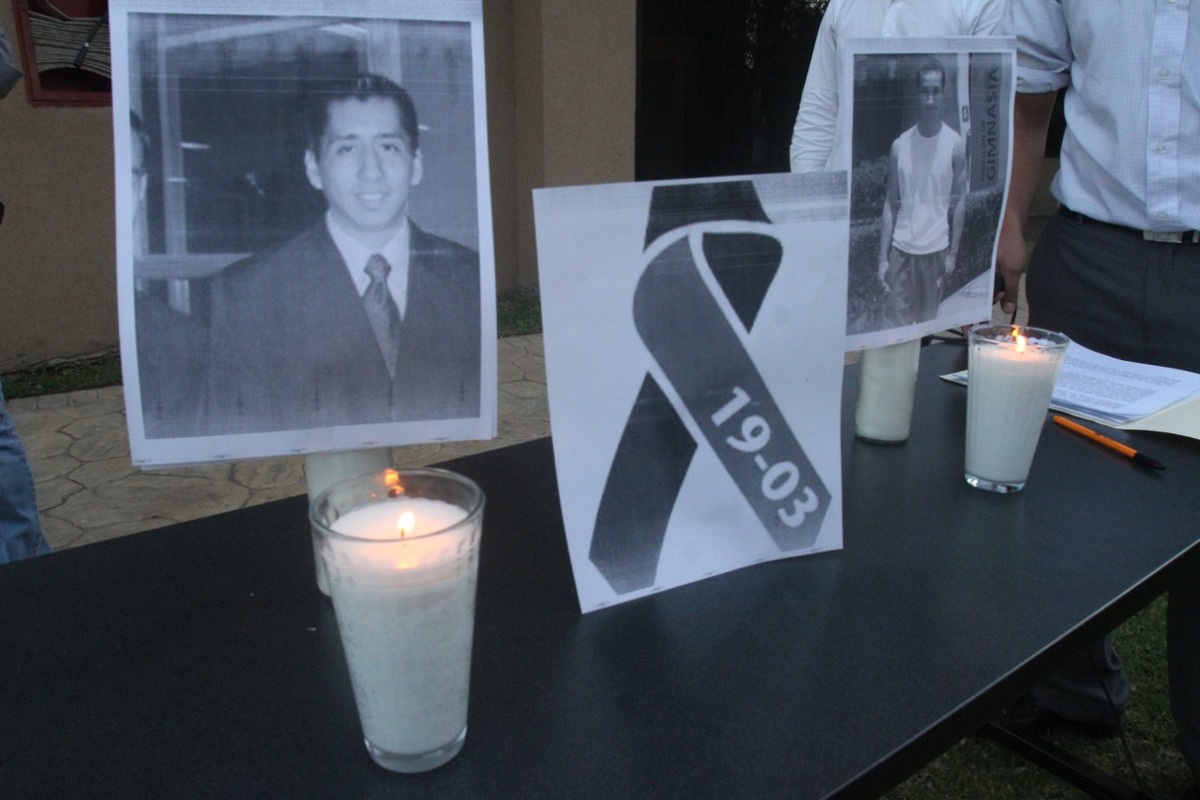 El 19 de marzo de 2010, Jorge Antonio Mercado Alonso y Javier Francisco Arredondo Verdugo, fueron asesinados en la puerta del centro de estudios. Foto
