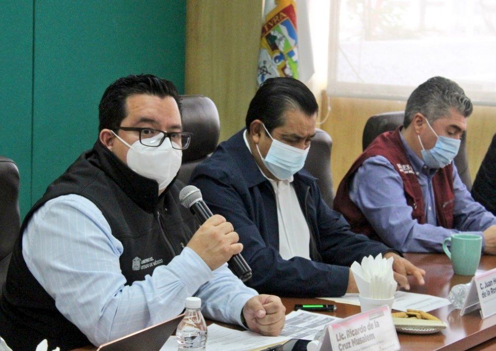 Sostuvieron una reunión autoridades de gobierno.