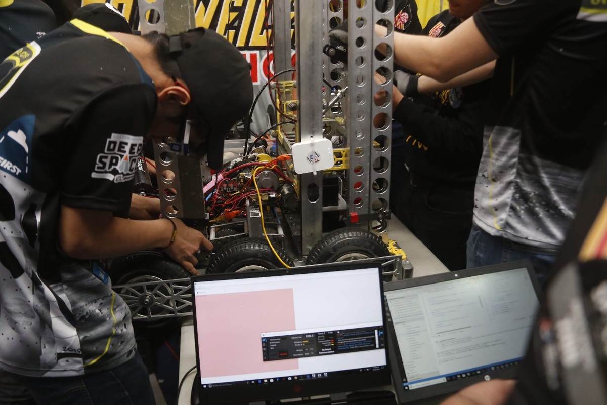 Tal es el caso de la competencia anual de robótica FIRST, cuya última edición se realizó de manera virtual. (Rolando Riestra)
