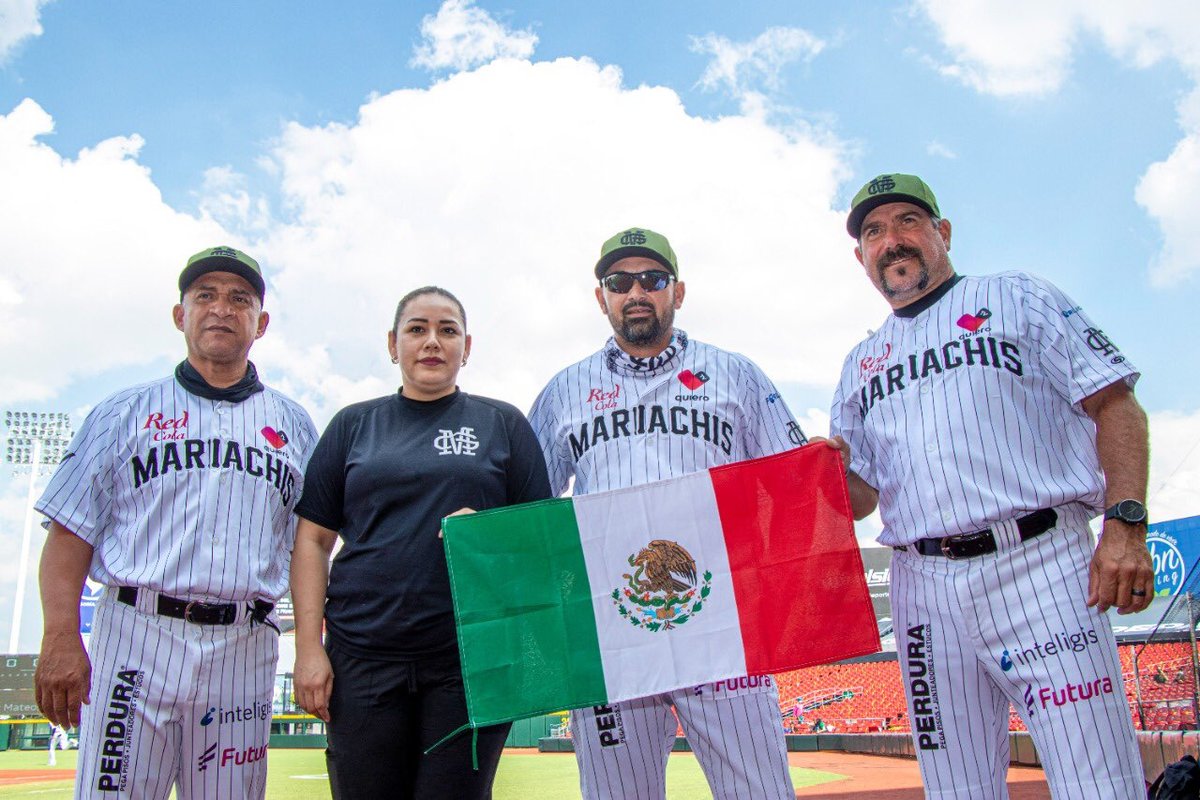 Héctor Estrada, Cindy Bernal, Adrián González y Benjamín Gil (Cortesía)