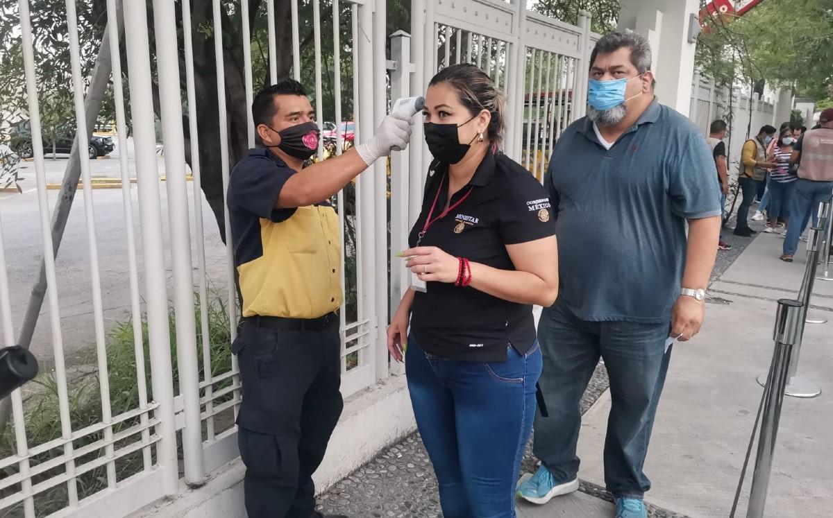 Hoy mismo a primera hora inició la vacunación. Foto:Francisco Zúñiga Esquivel