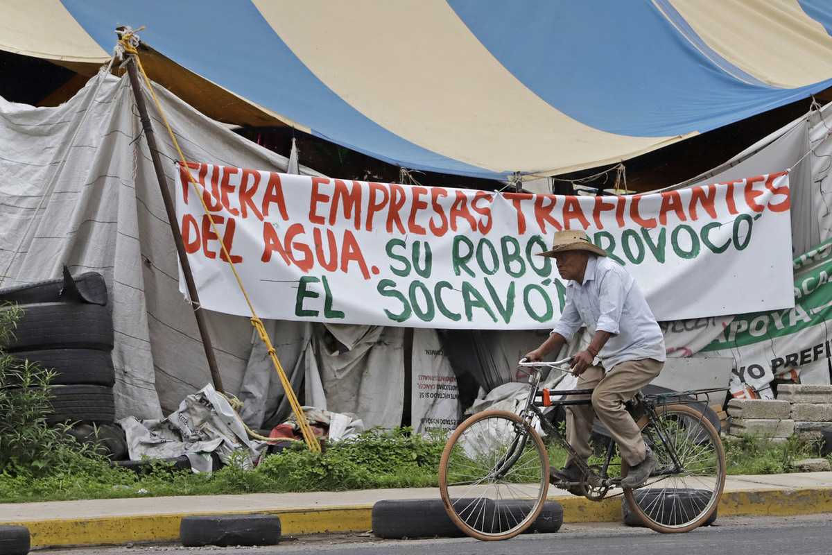 Plantón y cierre en San Mateo Cuanalá. (Agencia Enfoque)