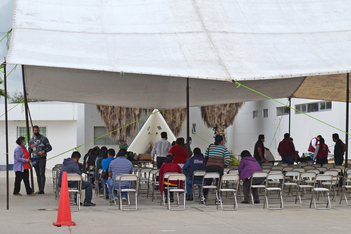 Vacunación en Tehuacán. (Agencia Enfoque)