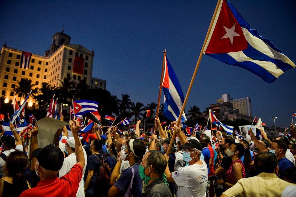 Las protestas en Cuba cumplirán su primera semana de iniciarse, con división entre pro-gobierno y pro-libertad. (AFP)