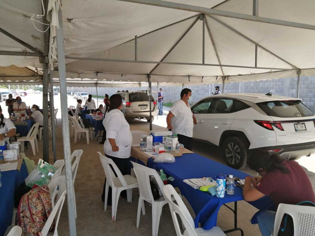 Sin filas sede de vacunación en Altamira para mayores de 40 años (Pablo Reyes)