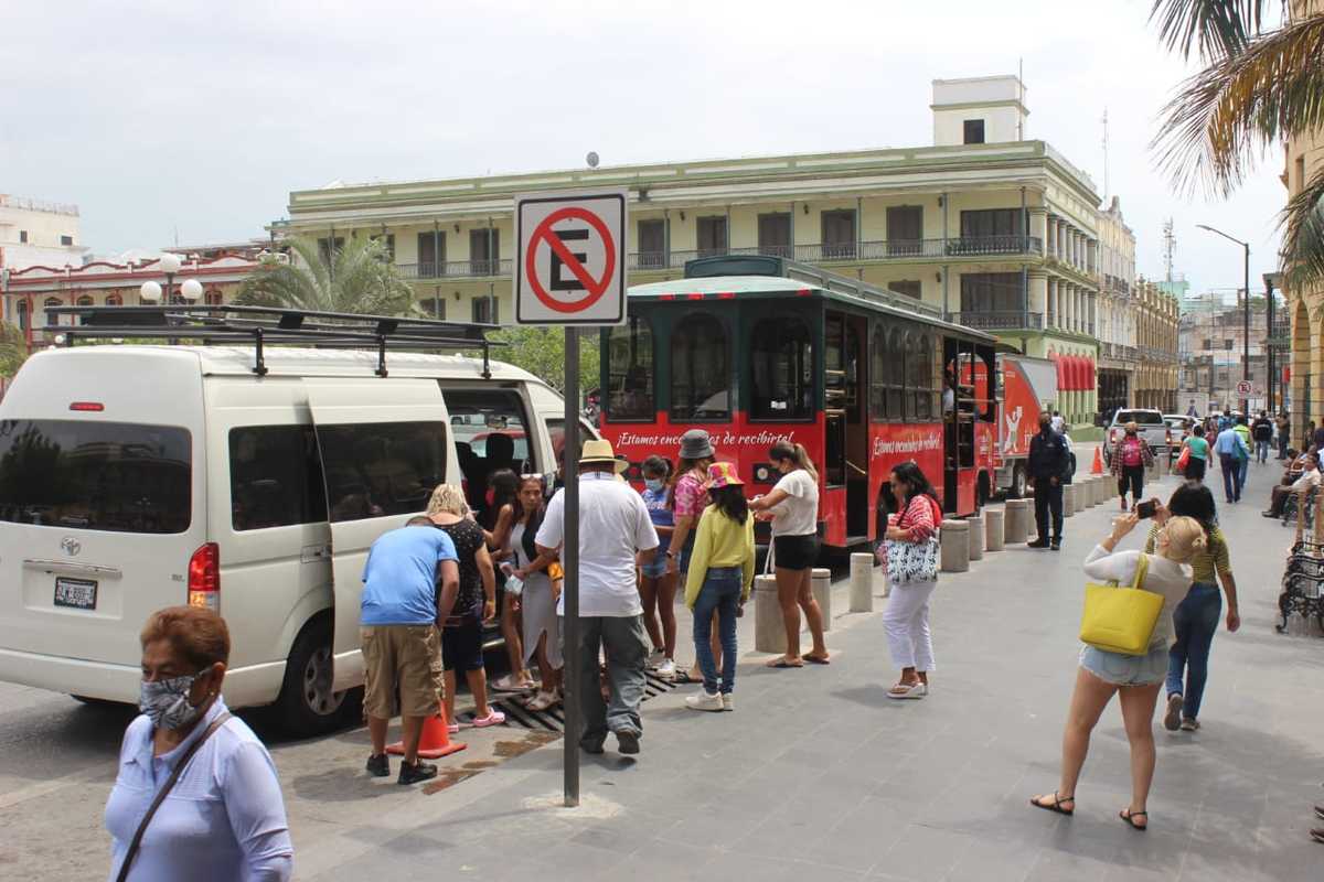 Turistas en Tampico. (Sergio Sánchez)