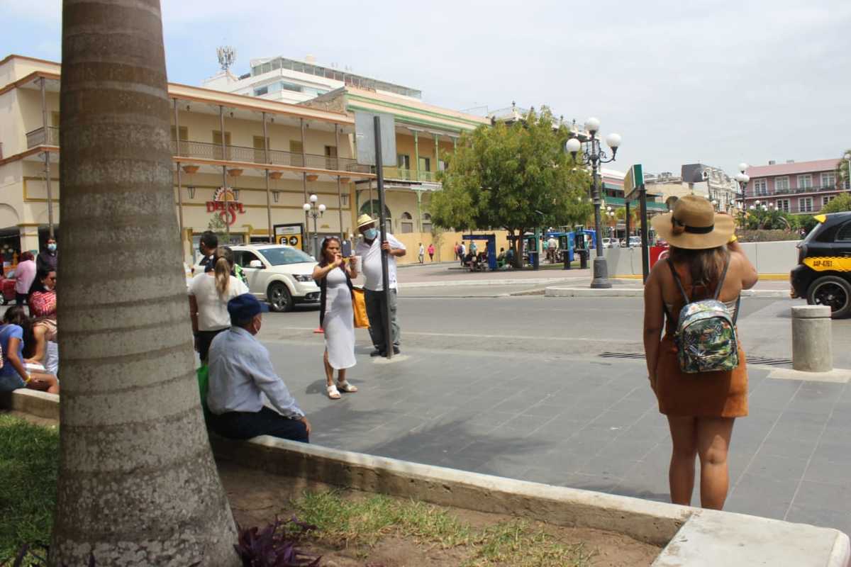 Turistas en Tampico. (Sergio Sánchez)