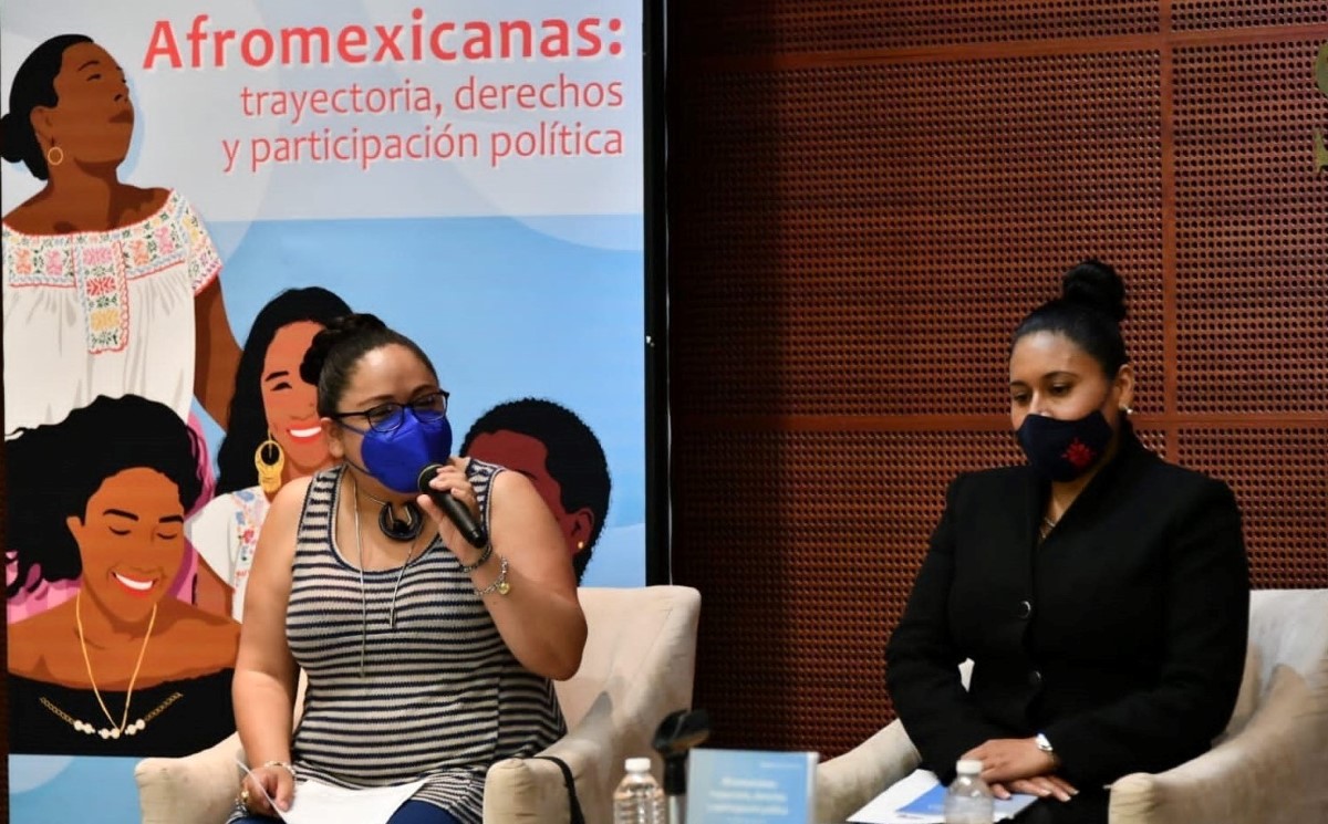 La consejera asistió a la presentación del libro “Afromexicanas: trayectoria, derechos y participación política”. | Especial