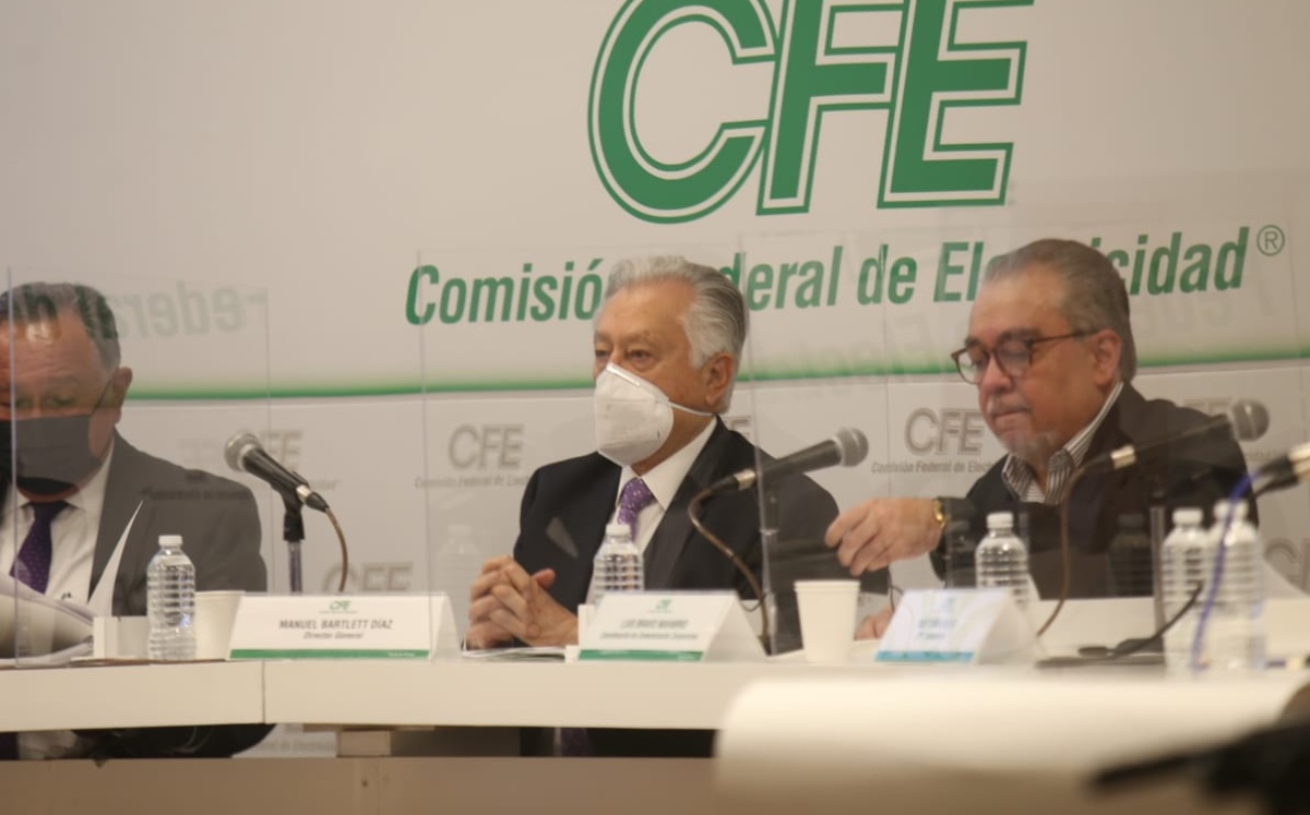 La CFE emprenderá 11 acciones, entre ellas, la suspensión de los permisos y contratos. Foto: Juan Carlos Bautista