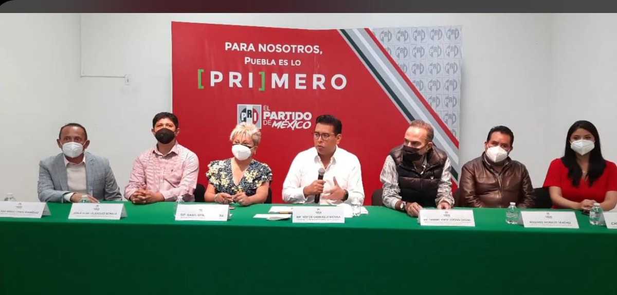 Rueda de prensa de la dirigencia estatal del PRI. (Especial)