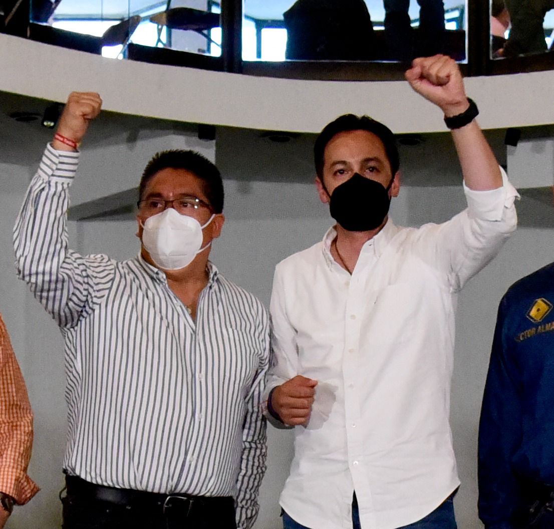 Andrés Atayde e Israel Betanzos celebraron la decisión del TECDMX. (Especial)