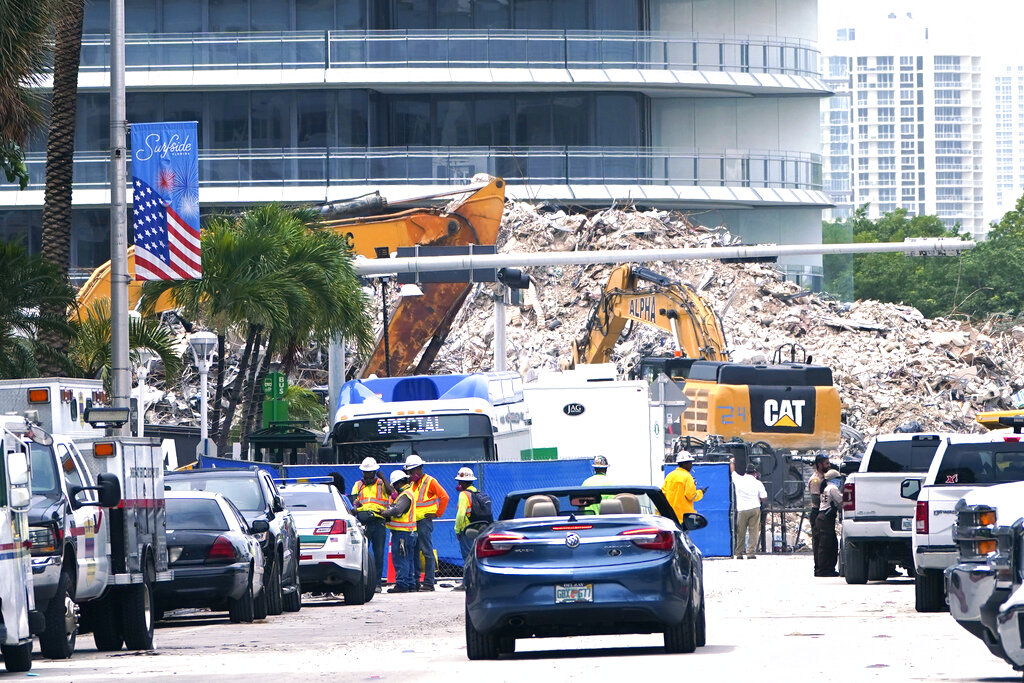 El edificio colapsó el pasado 24 de junio. (AP)