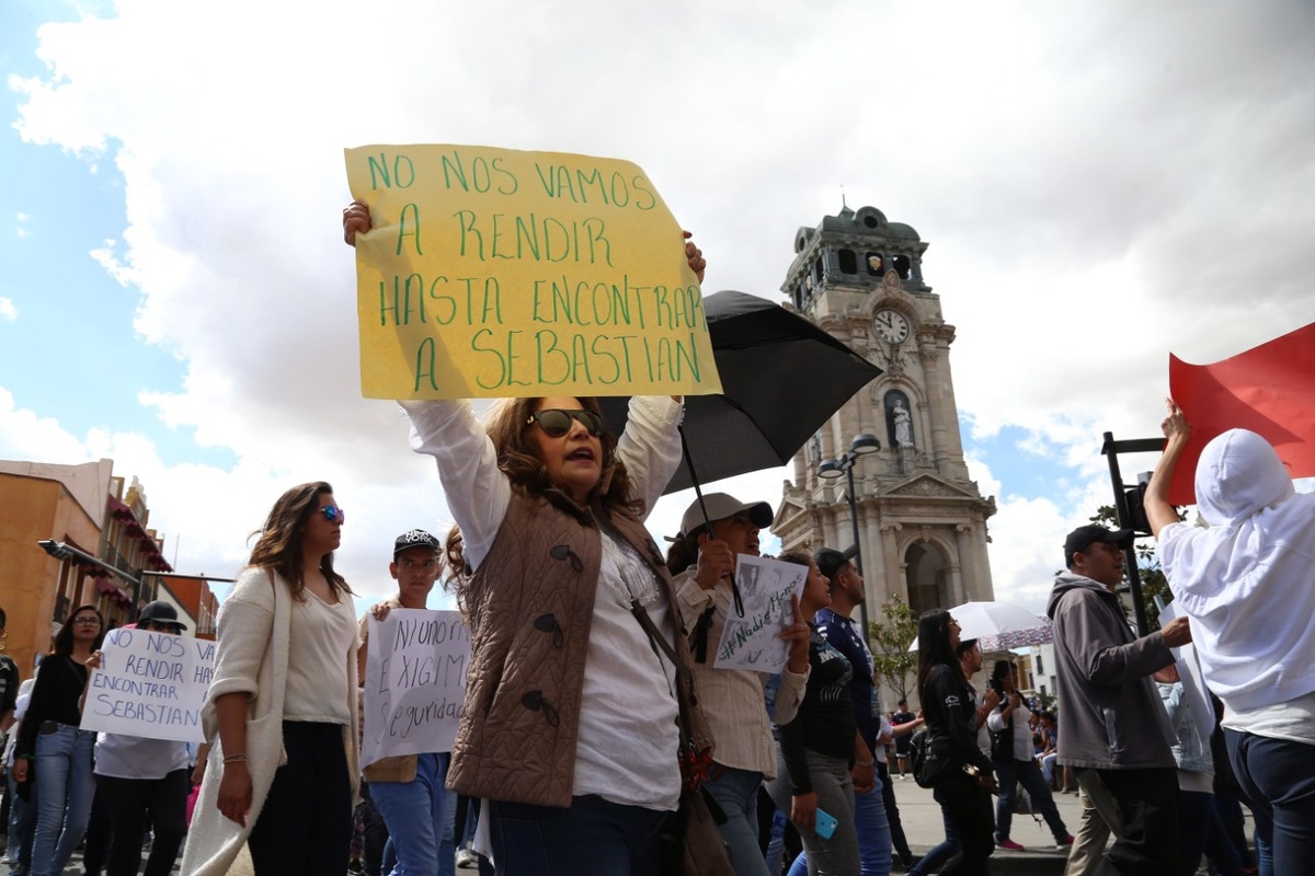 Familias se manifiestan en marcha de búsqueda de personas desaparecidas. (Jorge Sánchez)