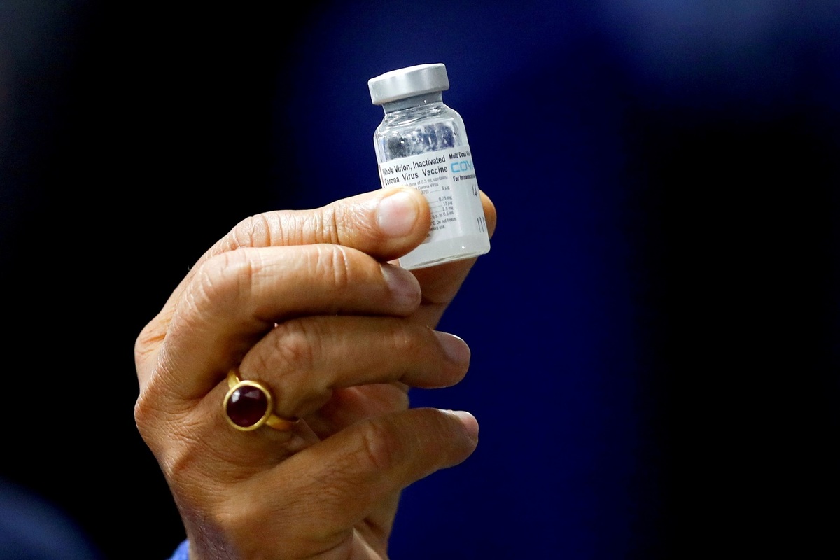 El laboratorio indio buscará trabajar con el regulador brasileño para continuar con los ensayos de la vacuna Covaxin. (Reuters)