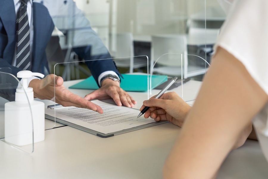 Las oficinas de representación de la Secretaría de Economía operarán con aforo limitado. (Shutterstock)