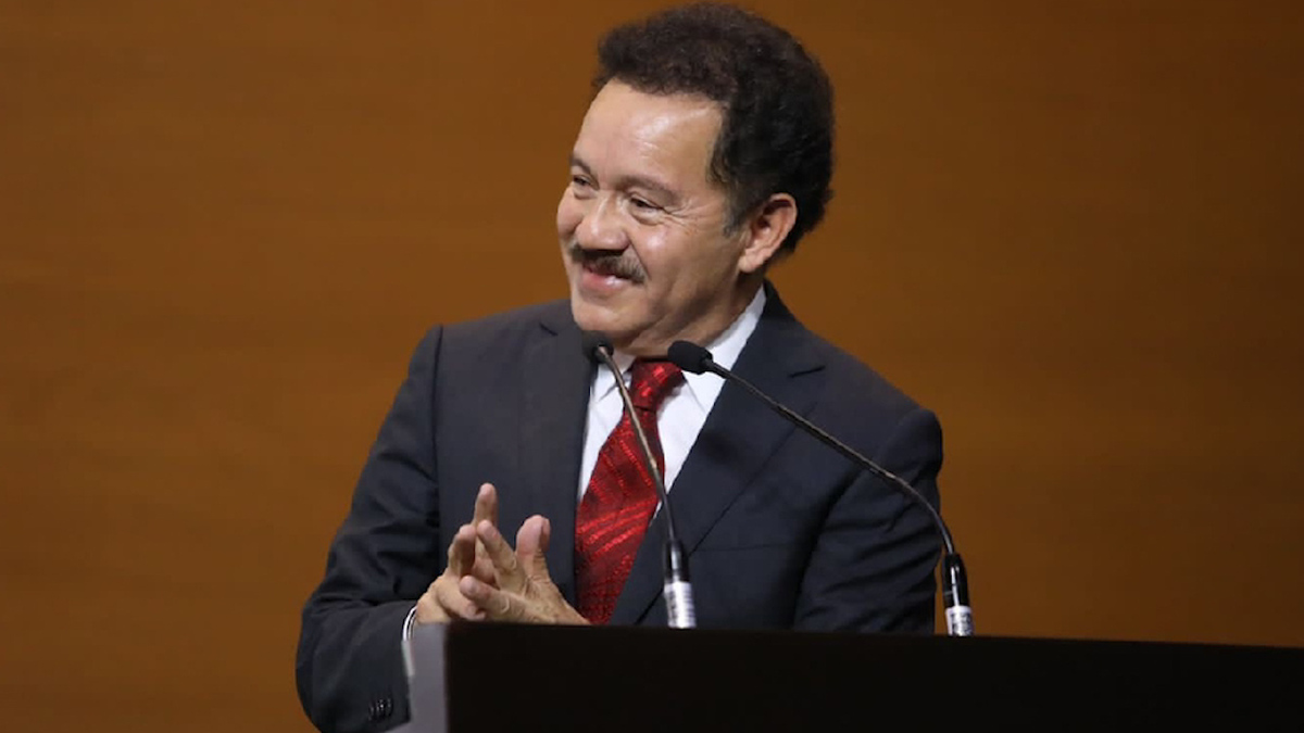 Denuncian a diputado de Morena por supuesto desvió de recursos para consulta