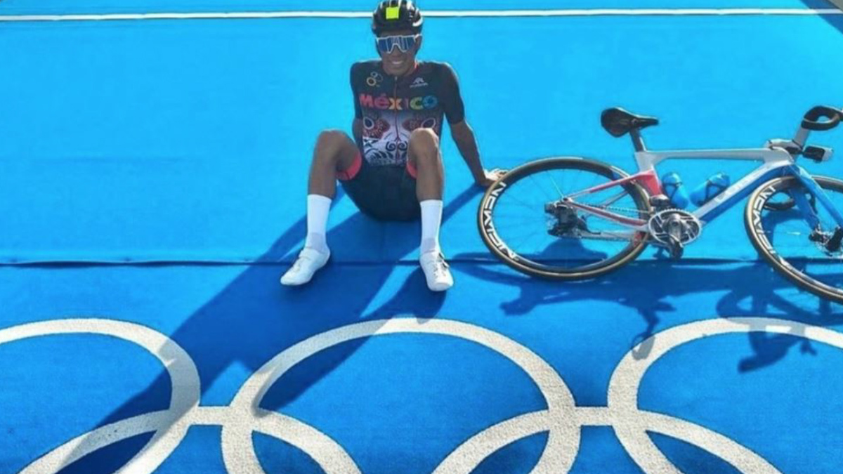 Mexicanos Crisanto e Irving Pérez terminan 31 y 46 en triatlón