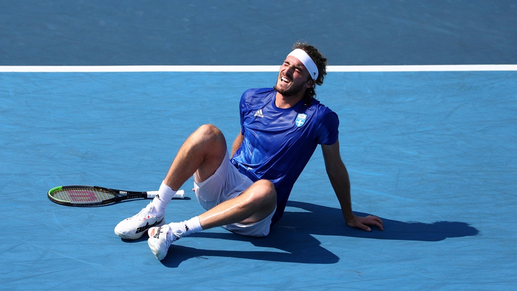 Stefanos Tsitsipas se despidió de Tokio 2020 (Reuters)