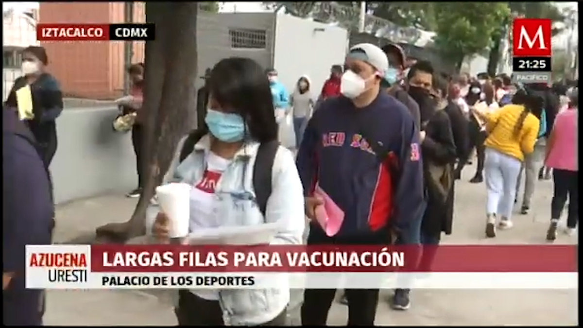 Coronavirus CdMx. Siguen largas filas en vacunación en-6-alcaldías