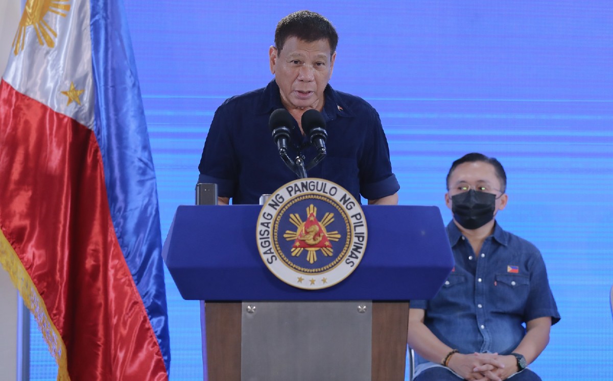 Duterte está listo para enfrentar las demandas tras tomar dicha medida | Facebook
