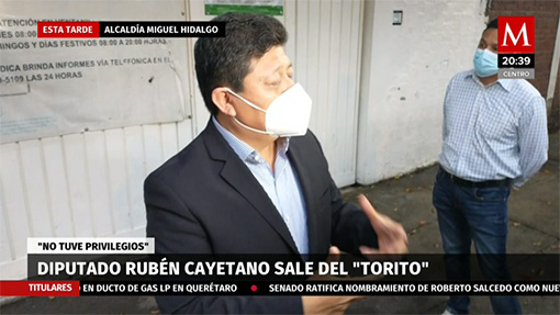 Diputado Rubén Cayetano sale del "Torito"