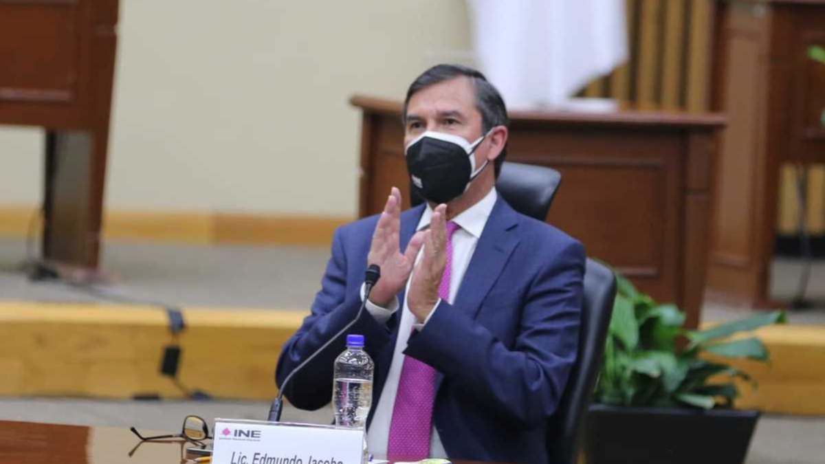 INE descarta riesgos de inseguridad en instalación de mesas
