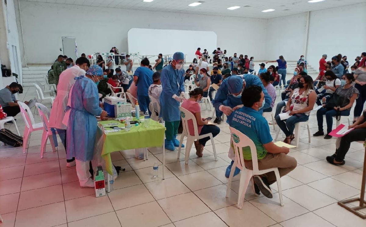 Vacuna covid en frontera de Tamaulipas. (Bienestar Social)