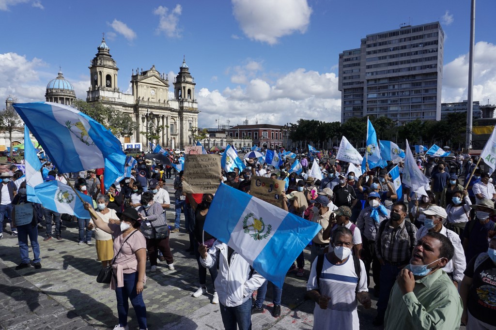 Las protestas antigubernamentales se concentraron en el centro de Guatemala. (AFP)