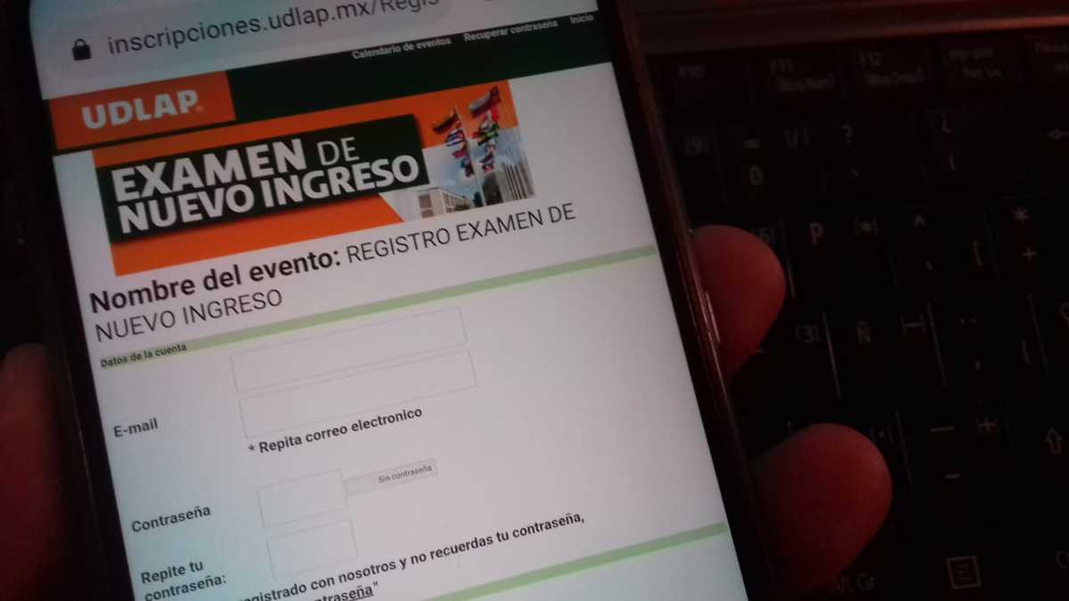 Udlap aplica exámenes de admisión en línea. (Jaime Zambrano)