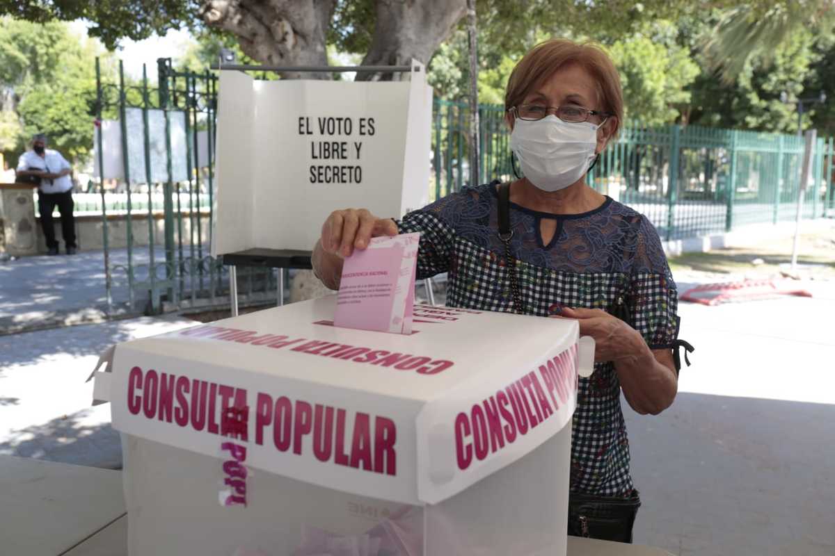 Consulta popular en Torreón. (Mauricio Román)