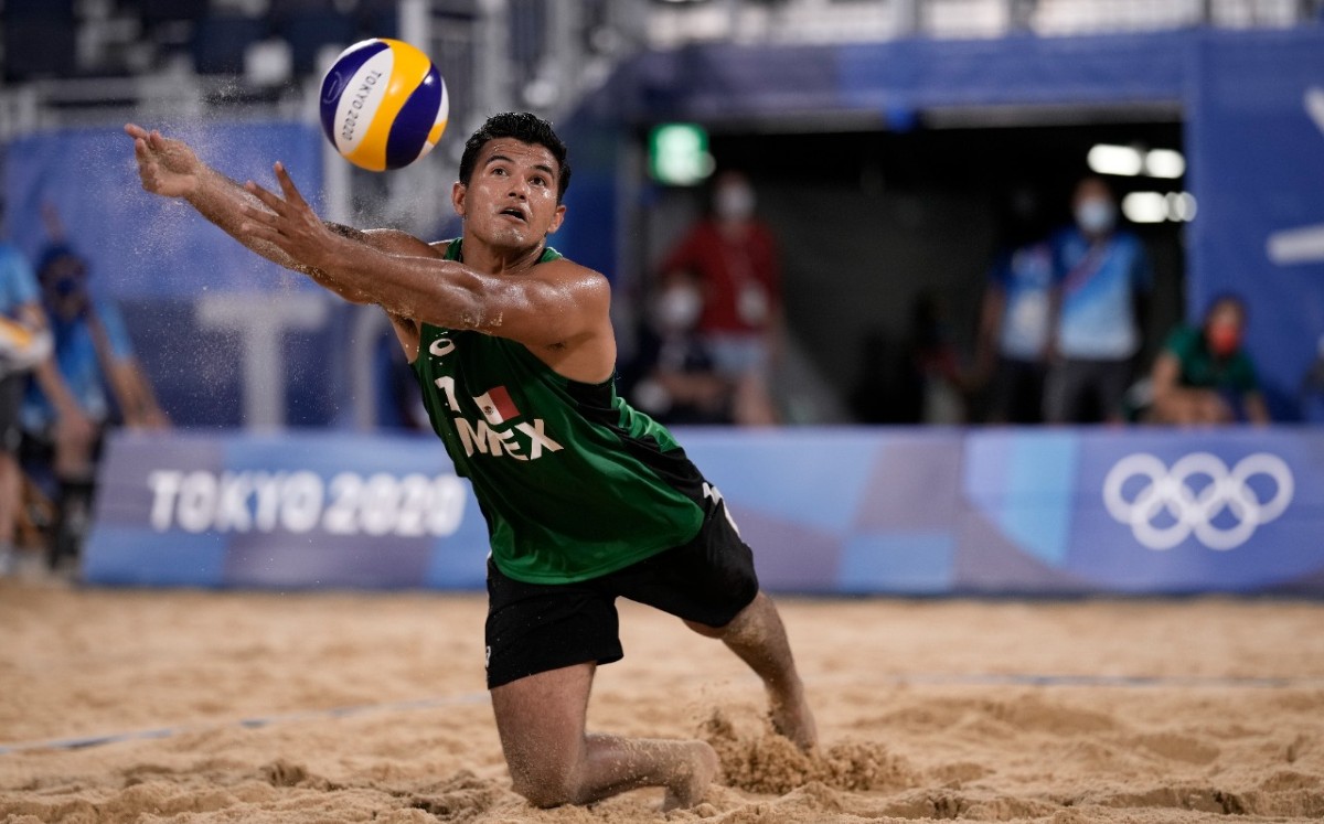 Luis Rubio y Josue Gaxiola, eliminados de voleibol de playa en Tokio 2020 (AP)