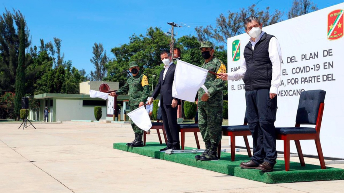 Ejército y gobierno de Oaxaca arrancan brigadas de vacunación